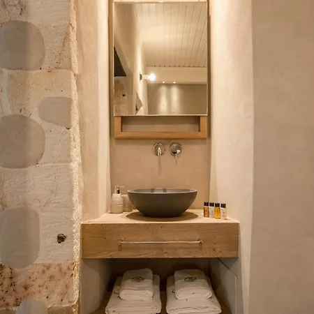 J&G Suites 3* Chania (Crete)