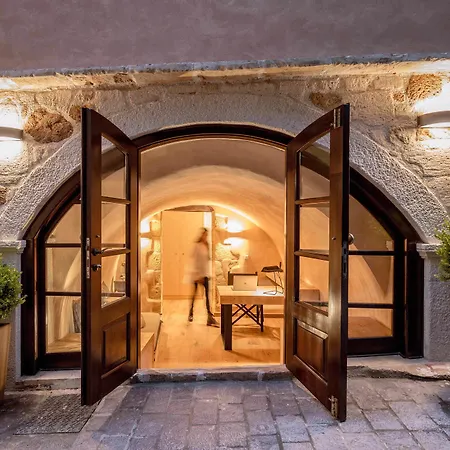 J&G Suites Chania (Crete)