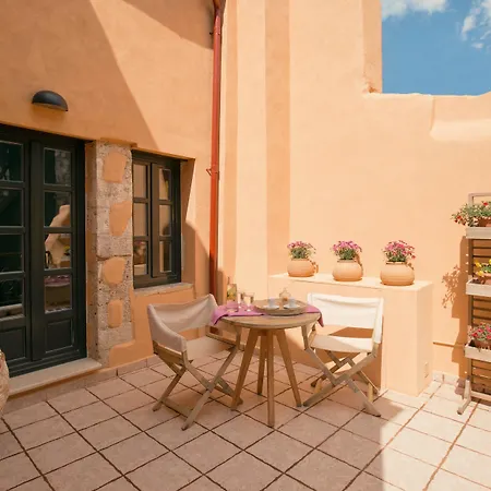 J&G Suites 3*