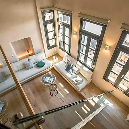 J&G Suites Hotel