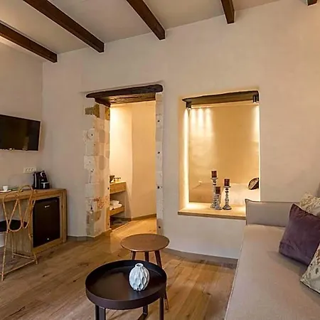 J&G Suites Hotel