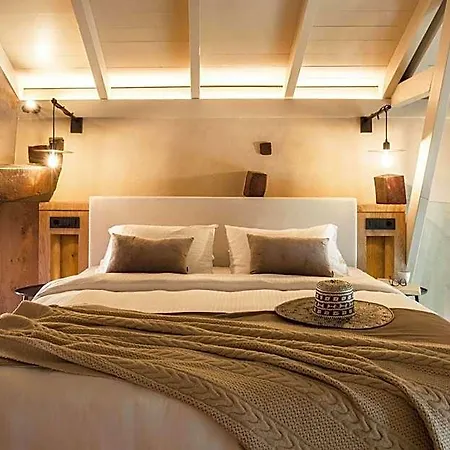 Hotel J&g 3*