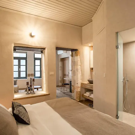 J&G Suites 3*