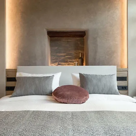J&G Suites Hotel Chania (Crete)